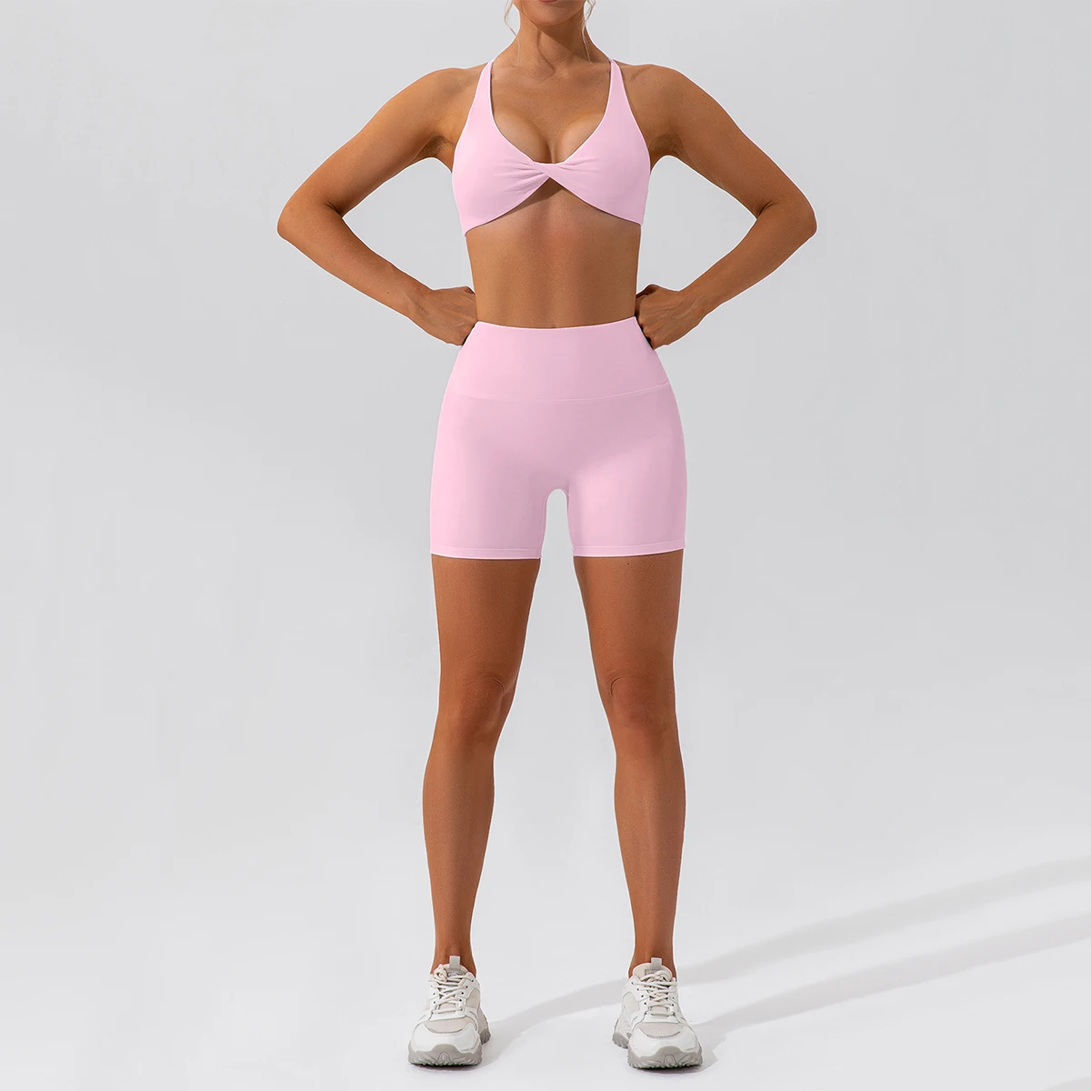 Ensemble de Pilates All Seasons – Short + Brassière – Image 4